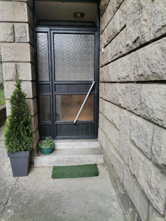 Kelizual Apartment Gornji Milanovac Luaran gambar