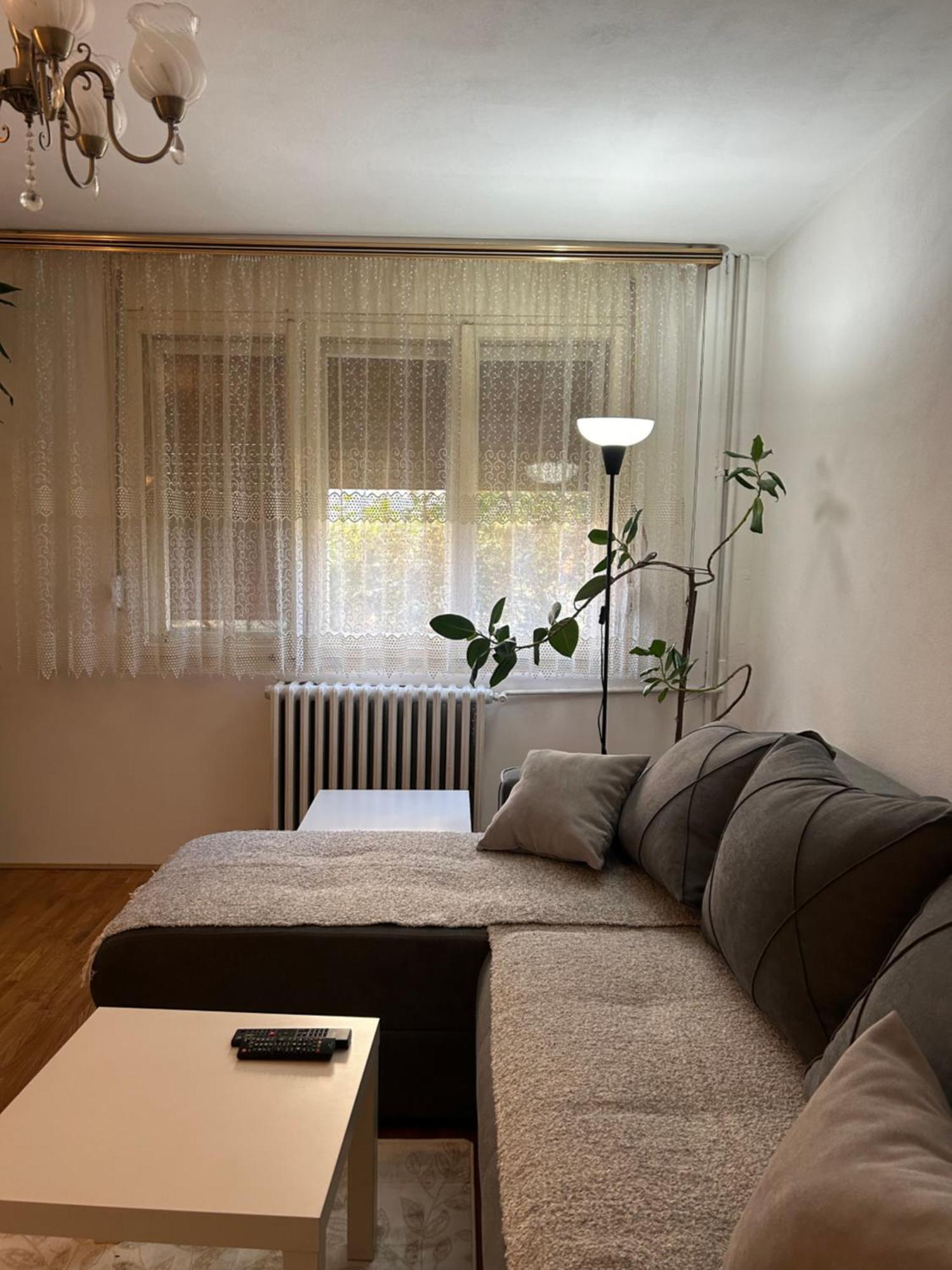 Kelizual Apartment Gornji Milanovac Luaran gambar